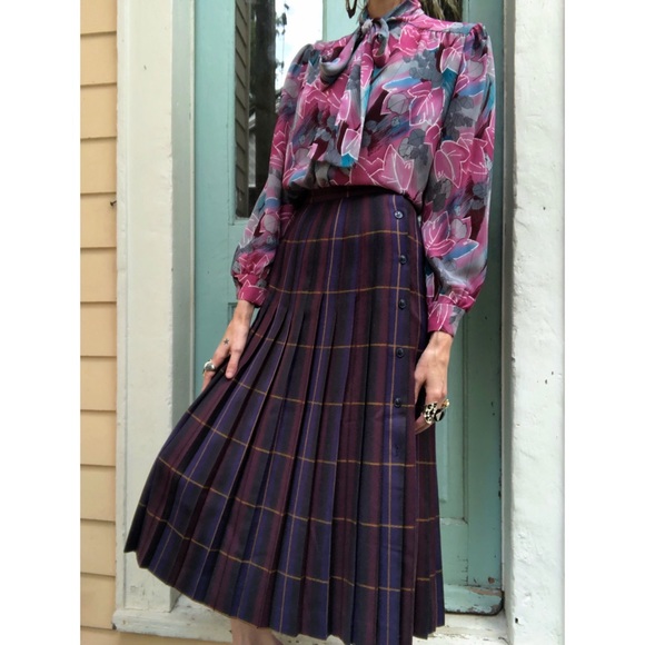 Vintage Dresses & Skirts - Vintage wool pleated skirt